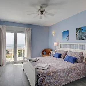 Holiday home Your Vacation Retreat Right On The 